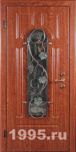 Входная дверь с ковкой и стеклом