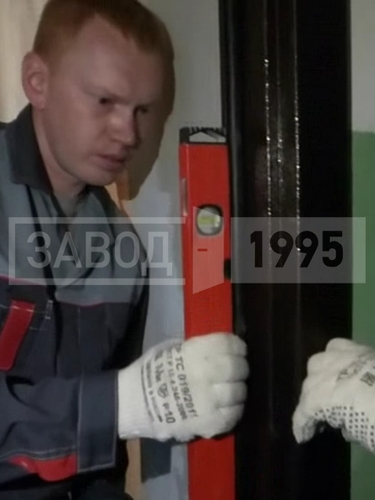 Выравнивание короба по уровню Выравнивание короба по уровню