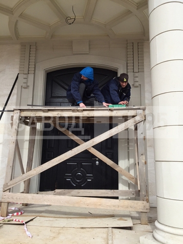 Установка багета и доборов на дверь Установка багета и доборов на дверь