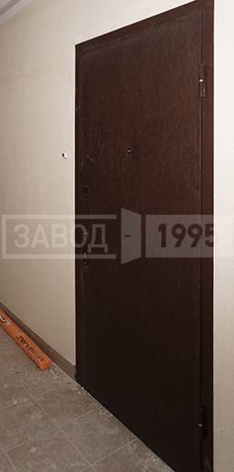 Наружная сторона двери Наружная сторона двери