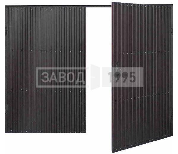 Гаражные ворота из гофрированного листа металла Гаражные ворота из гофрированного листа металла