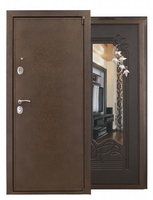 Зеркало в металлической двери