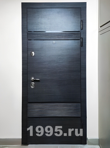 Панель с линейной фрезеровкой Панель с линейной фрезеровкой