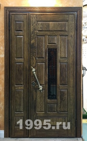 Полуторная дверь с ручкой скобой Полуторная дверь с ручкой скобой